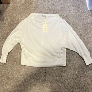 La Miel White Sweater Pullover